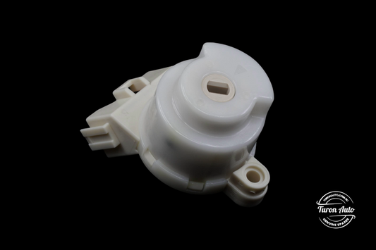 Mitsubishi Ignition Starter Switch - MN113754
